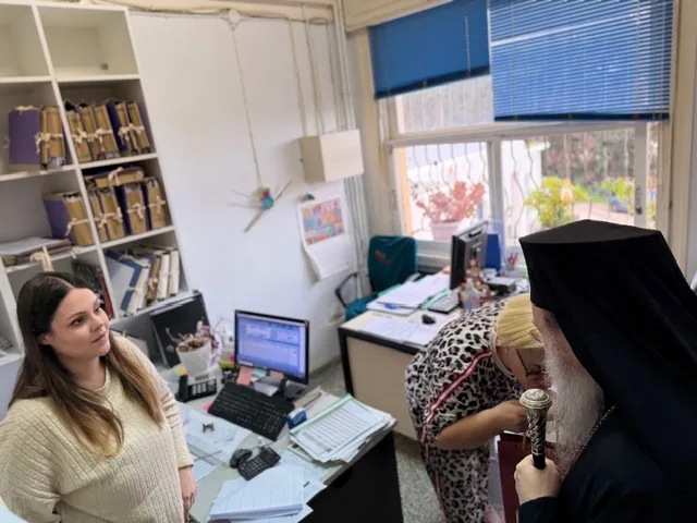 Ο Μητροπολίτης Πατρών σε Ιδρύματα της πόλης, ΦΩΤΟ