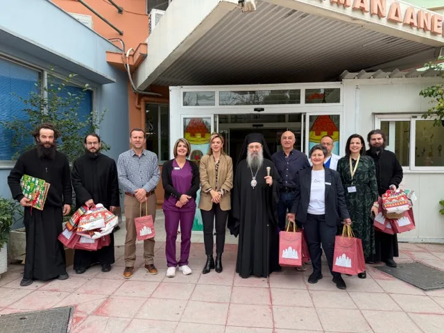 Ο Μητροπολίτης Πατρών σε Ιδρύματα της πόλης, ΦΩΤΟ