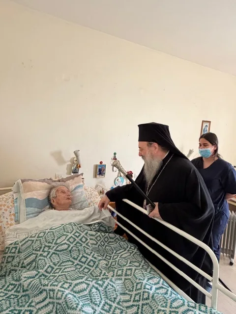 Ο Μητροπολίτης Πατρών σε Ιδρύματα της πόλης, ΦΩΤΟ