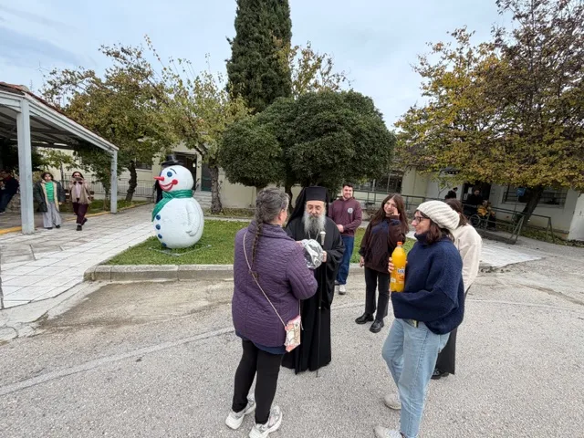 Ο Μητροπολίτης Πατρών σε Ιδρύματα της πόλης, ΦΩΤΟ