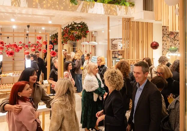 Πάτρα: Λαμπερή γιορτή για τα 4 χρόνια του BOEL!