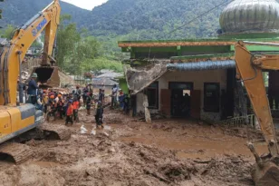 Βαρύς απολογισμός στη Σουμάτρα: 950 νεκροί και εκατοντάδες αγνοούμενοι μετά τις φονικές πλημμύρες