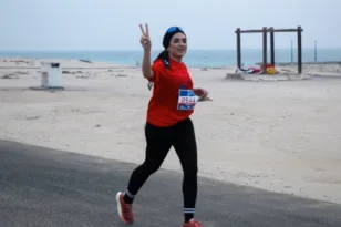 Ιράν: Συνέλαβαν οργανωτές μαραθωνίου γιατί έτρεχαν γυναίκες χωρίς μαντίλα