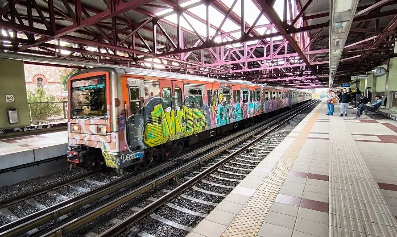 ΗΣΑΠ: Νεκρός ο άνδρας που έπεσε στις ράγες στα Κάτω Πατήσια