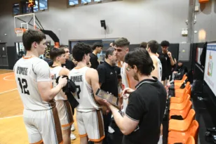 Ανετη νίκη για τον Προμηθέα 2014 στη Λαμία