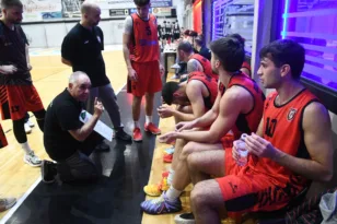 Η Παναχαϊκή έχασε στο ντέρμπι με τους Γαργαλιάνους, «πονάει» και το -16