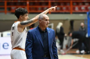 Το μαγικό ραβδάκι του Χάρι Πότερ... Κούρο Σεγκούρα!