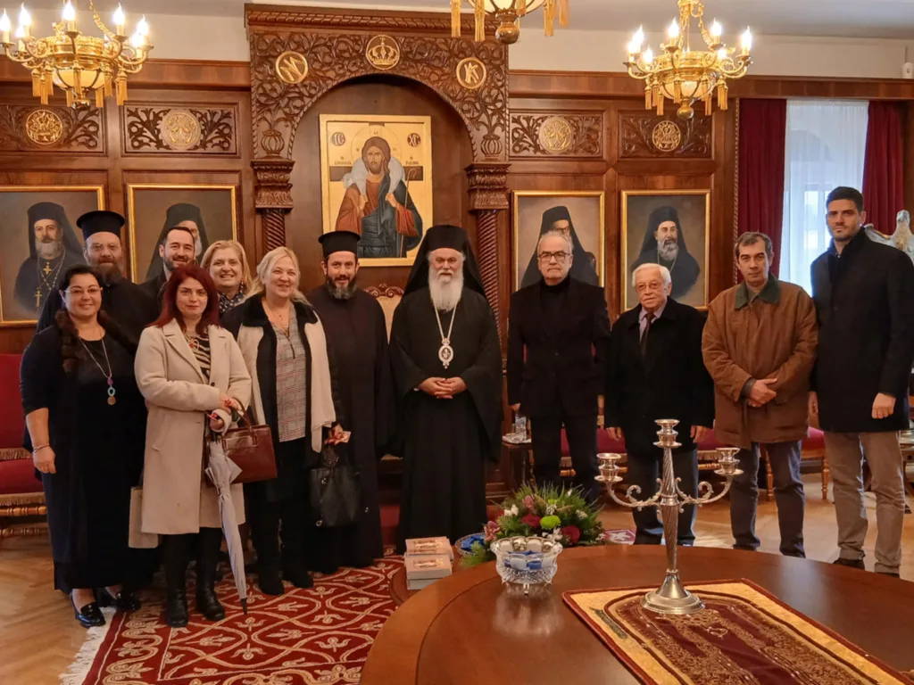 Ευχές προς τον Σεβασμιώτατο Μητροπολίτη Καλαβρύτων και Αιγιαλείας κ. Ιερώνυμο ενόψει Χριστουγέννων, ΦΩΤΟ