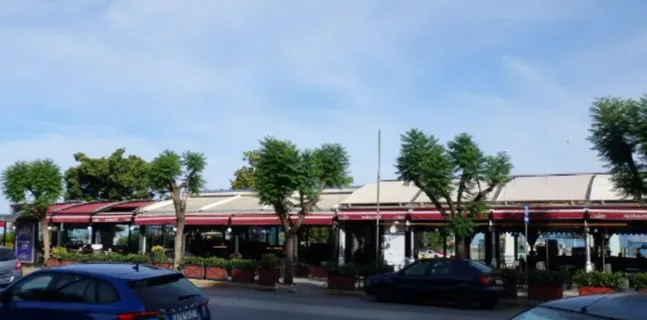 Τέλος εποχής για ιστορικό καφέ στην Πάτρα ΦΩΤΟ