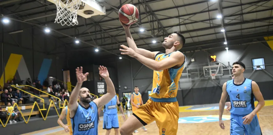 Η ΑΕ Γλαύκου Έσπερου πίσω τρεις πόντους στο ημίχρονου