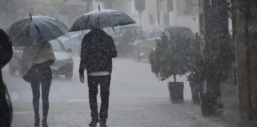 ΕΜΥ: Έκτακτο δελτίο για κακοκαιρία από τον Βορρά μέχρι τον Νότο, κόκκινες περιοχές, προειδοποίηση και για την Αττική