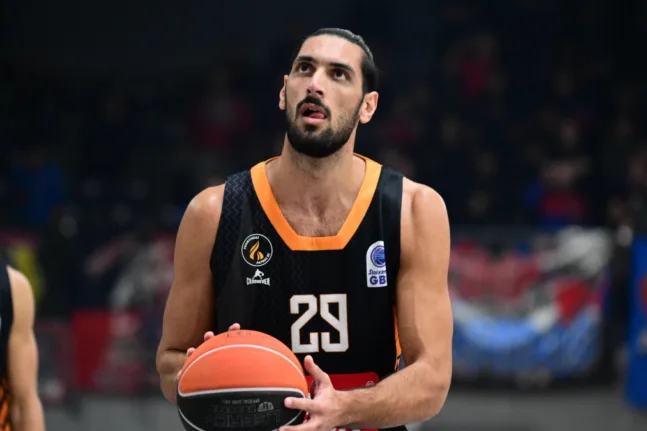 Καραγιαννίδης: «Δεν κατάλαβα, για να πω την αλήθεια, ότι πήρα 17 ριμπάουντ, μετά το συνειδητοποίησα»