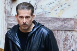 Η ανάρτηση Καραναστάση για το πρόστιμο και την αφαίρεση διπλώματος λόγω αλκοόλ