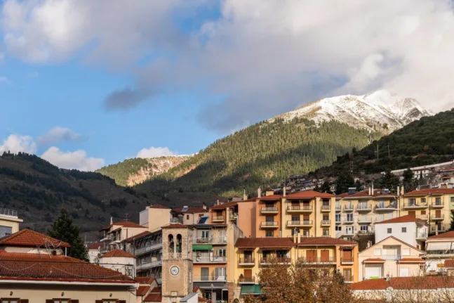 Καρπενήσι: Γιορτές σε αλπικό τοπίο