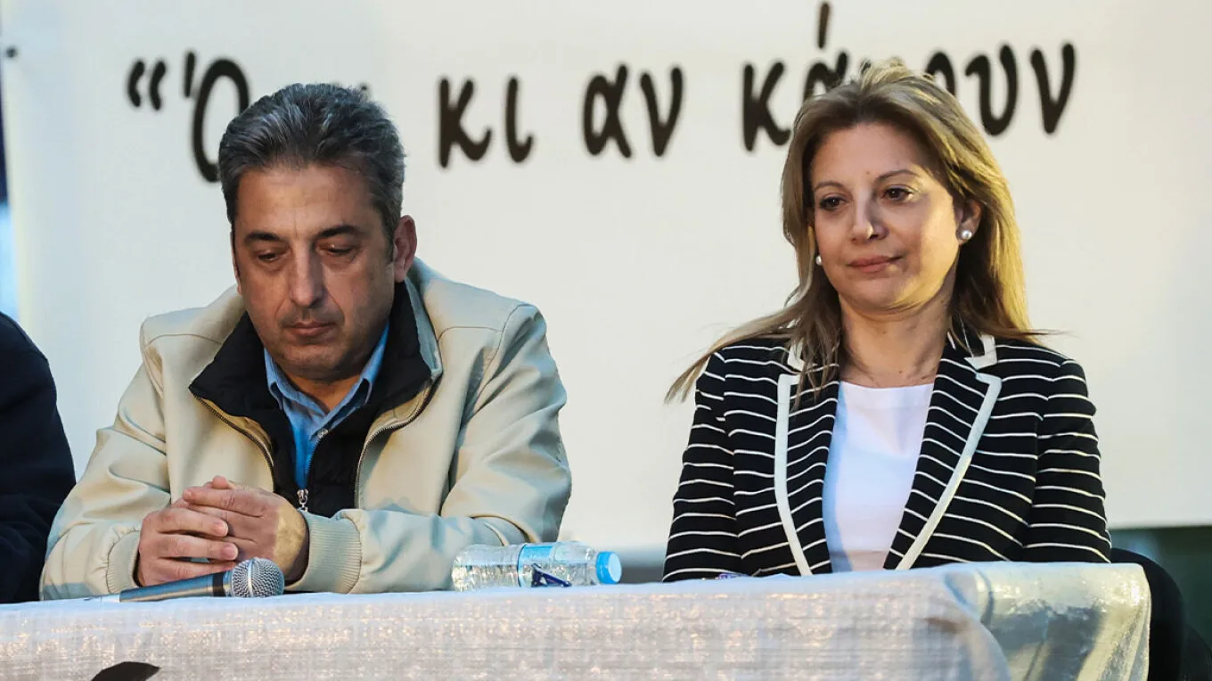 «Να παραιτηθεί από τον Σύλλογο, εμάς μας απασχολούν οι εκταφές των παιδιών όχι τα κόμματα και οι φορείς», Ασλανίδης κατά Καρυστιανού