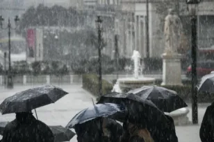 Τσατραφύλλιας: Η κακοκαιρία Byron μετατοπίζεται σε κεντρικά και ανατολικά - Ισχυρές καταιγίδες έως το πρωί του Σαββάτου