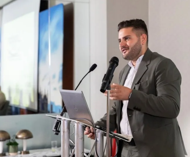 Ελαιόλαδο και Βιοντίζελ: Μήνυμα από την Αγγλική Ύπαιθρο σε μια Ευρώπη που Δοκιμάζεται.