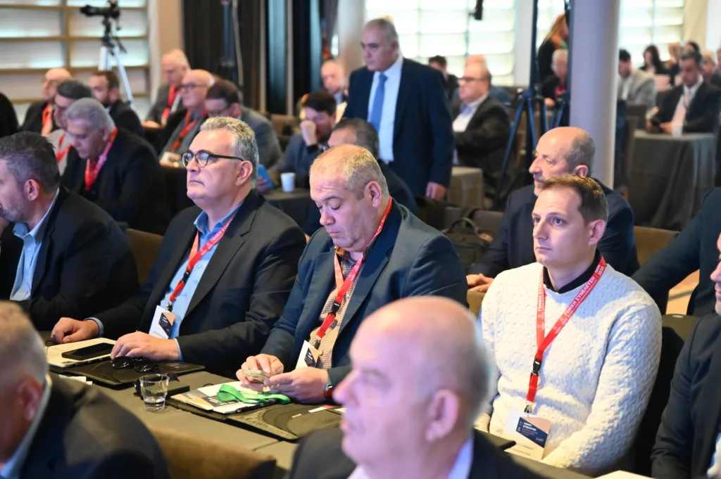 Πάτρα: Όσα συνέβησαν στη δεύτερη μέρα της Γενικής Συνέλευσης της ΚΕΕΕ ΦΩΤΟ