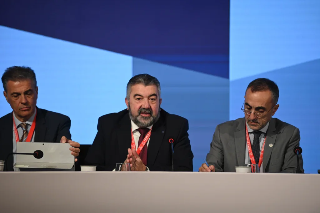 Πάτρα: Όσα συνέβησαν στη δεύτερη μέρα της Γενικής Συνέλευσης της ΚΕΕΕ ΦΩΤΟ