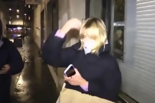 Παρίσι: Ουκρανός δημοσιογράφος κατηγορεί τη φερόμενη «κρυφή κόρη» του Πούτιν για τον θάνατο του αδελφού του