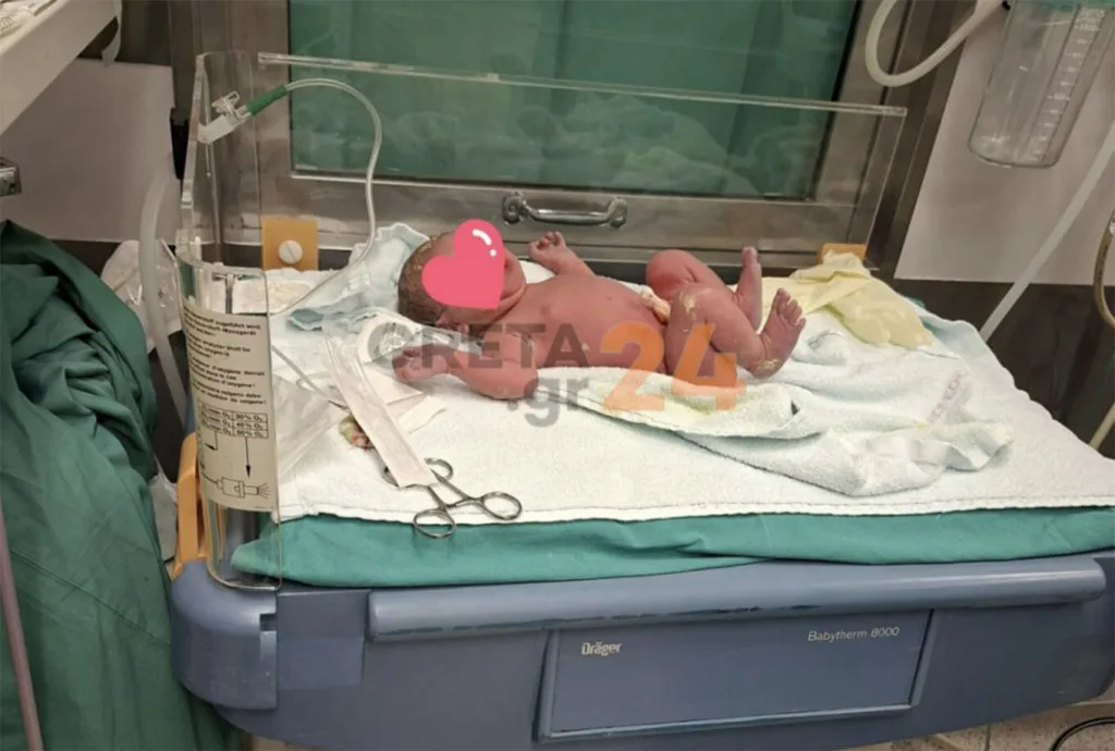 Ηράκλειο: «Γύρισα το κάθισμα και απλά τράβηξα το παιδί», πώς γυναίκα γέννησε σε αυτοκίνητο! ΦΩΤΟ Ηράκλειο: «Γύρισα το κάθισμα και απλά τράβηξα το παιδί», πώς γυναίκα γέννησε σε αυτοκίνητο! ΦΩΤΟ