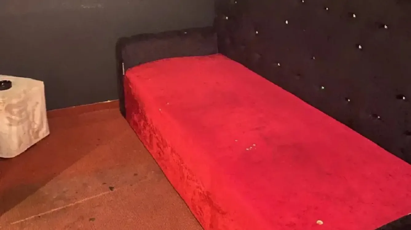 Εξαρθρώθηκε κύκλωμα μαστροπείας σε Καλαμάτα και Τρίπολη – Παράνομα κέρδη 200.000 ευρώ ΦΩΤΟ