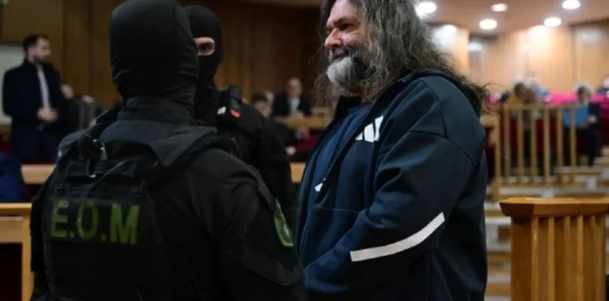 Στεφανάτου: «Η Χρυσή Αυγή ήταν ναζιστικό μόρφωμα και εγκληματική οργάνωση» – Καταπέλτης η εισαγγελέας στη δίκη σε δεύτερο βαθμό