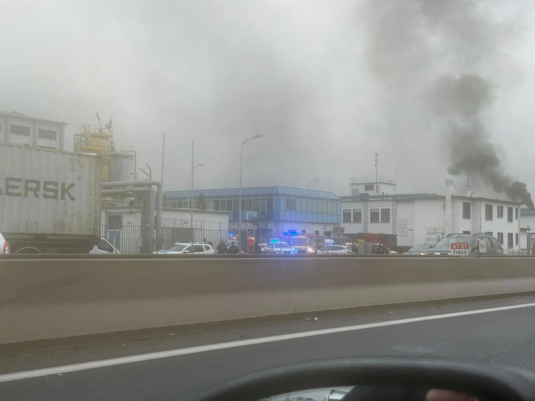 Δύο νεκροί από έκρηξη σε χημικό εργοστάσιο κοντά στη Λυών ΦΩΤΟ-ΒΙΝΤΕΟ