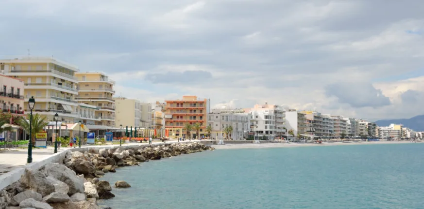 Λουτράκι: Η φημισμένη Λουτρόπολη