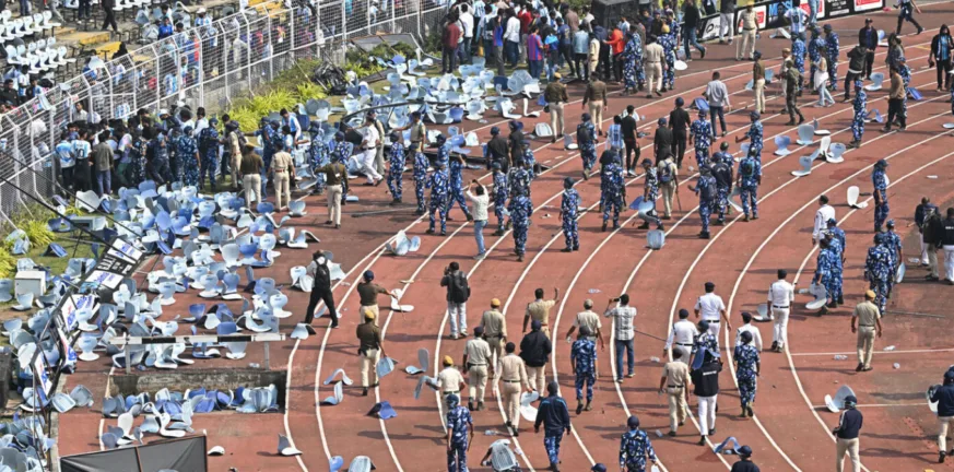 Ινδία: Τρομερά επεισόδια επειδή ο Μέσι εμφανίστηκε μόνο για λίγα λεπτά στην Καλκούτα, ΒΙΝΤΕΟ