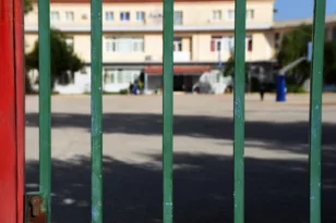 Κυψέλη: Κακουργηματικη δίωξη στη 16χρονη που μαχαίρωσε συμμαθήτριά της