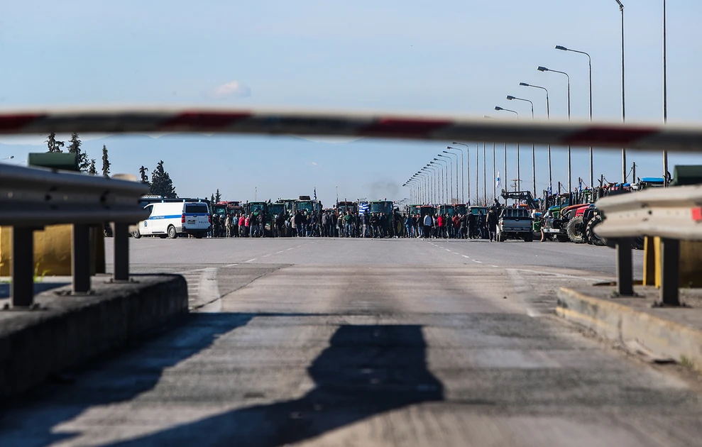 Οι αγρότες κλιμακώνουν τις κινητοποιήσεις τους, που υπάρχουν μπλόκα, που ενισχύονται και τι αποφάσεις έχουν πάρει