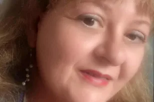 Όταν η ποίηση επιστρέφει στην καρδιά: «Καρδιακές Αναρτήσεις» της Μαρίας Καλογεράτου στην Πάτρα