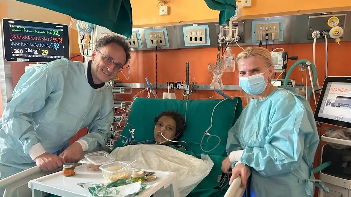 «Κάθε ημέρα καταγράφεται σημαντική βελτίωση της κατάστασής του», αισιοδοξία για τον 18χρονο Μάριο