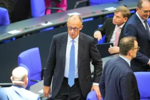 Γερμανία: Κρίσιμη ψηφοφορία για το συνταξιοδοτικό νομοσχέδιο απειλεί τον συνασπισμό Μερτς