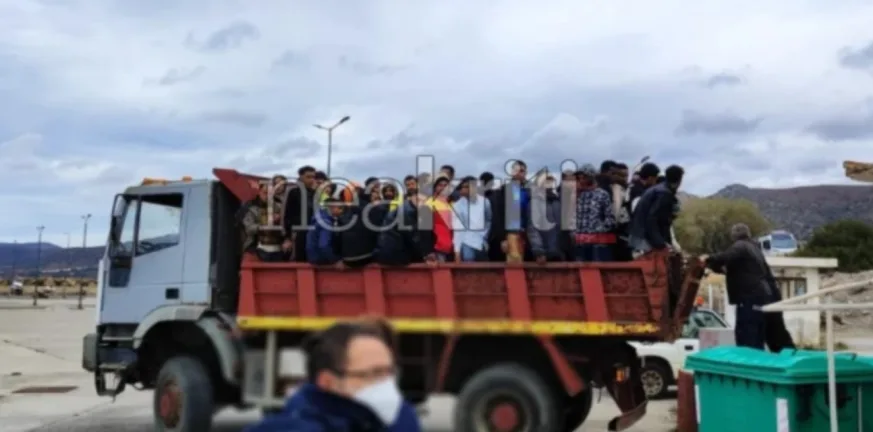 Επιστρατεύθηκαν φορτηγά για να μεταφερθούν από τις παραλίες 232 μετανάστες σε Χανιά, Ηράκλειο και Γαύδο