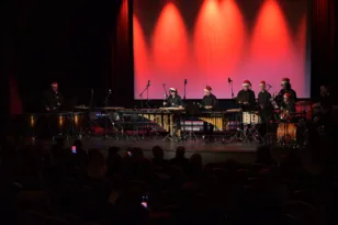 Μάγεψαν τα μουσικά σύνολα του Δημοτικού Ωδείου Πατρών ΦΩΤΟ