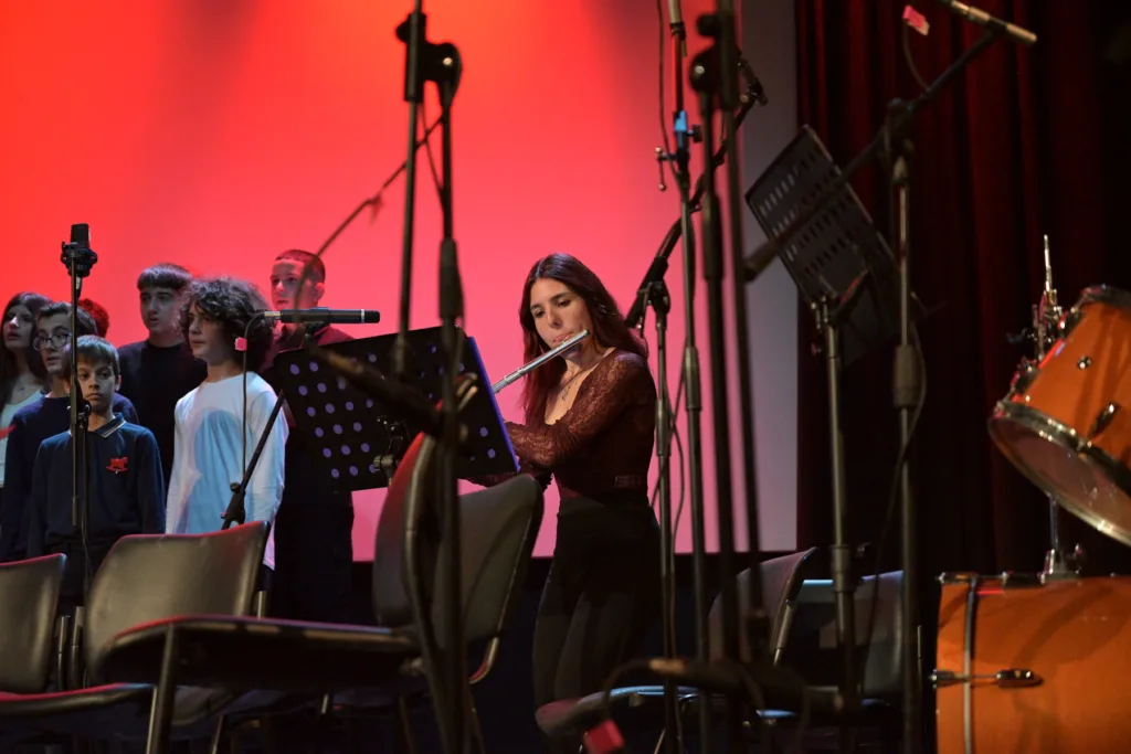 Μάγεψαν τα μουσικά σύνολα του Δημοτικού Ωδείου Πατρών ΦΩΤΟ