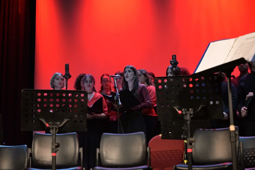 Μάγεψαν τα μουσικά σύνολα του Δημοτικού Ωδείου Πατρών ΦΩΤΟ