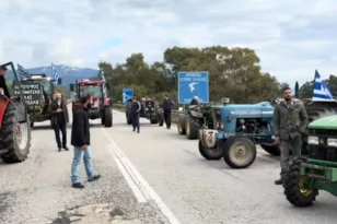 Κλιμακώνονται οι αγροτικές κινητοποιήσεις: Μπλόκα σε κομβικά σημεία, βάζουν τα τρακτέρ στην Πάτρα