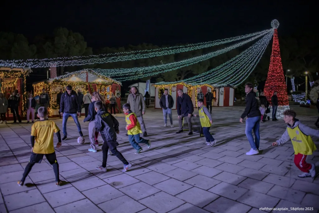 Παναιγιάλειος: Παίξαμε ποδόσφαιρο και με τον Άγιο Βασίλη! ΦΩΤΟ