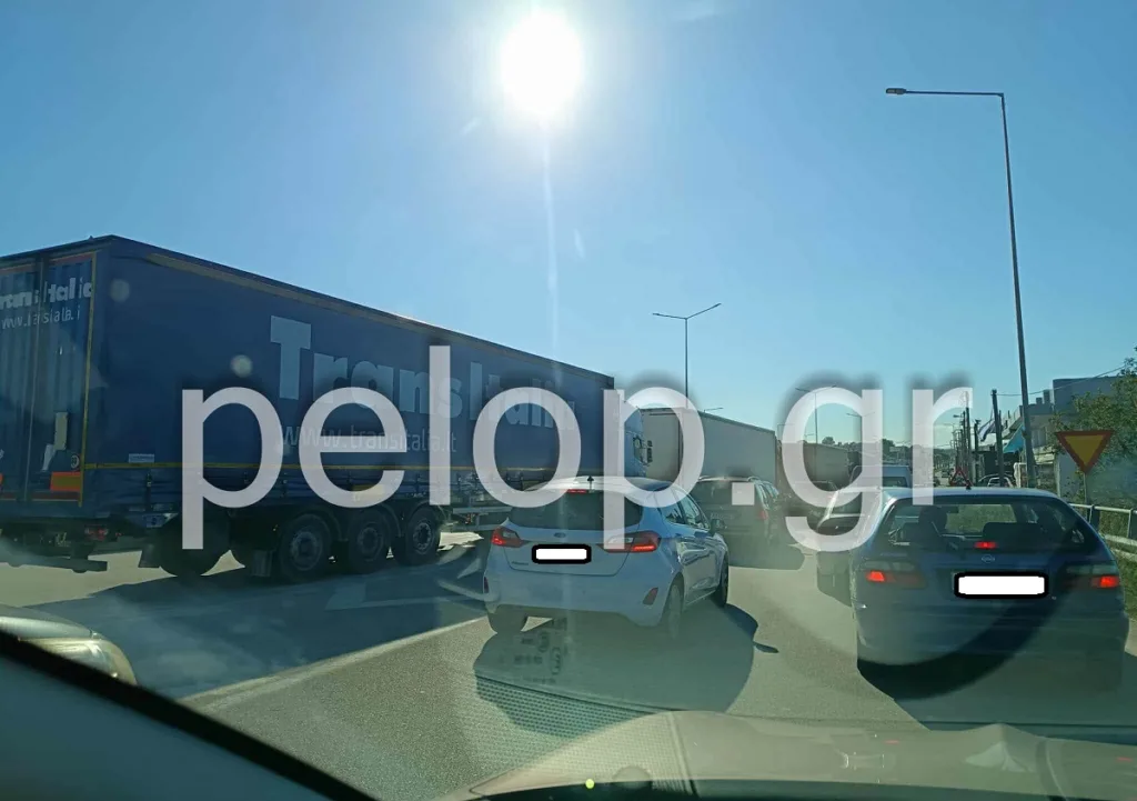 Πάτρα: Κυκλοφοριακό κομφούζιο στη Νέα Εθνική ΦΩΤΟ