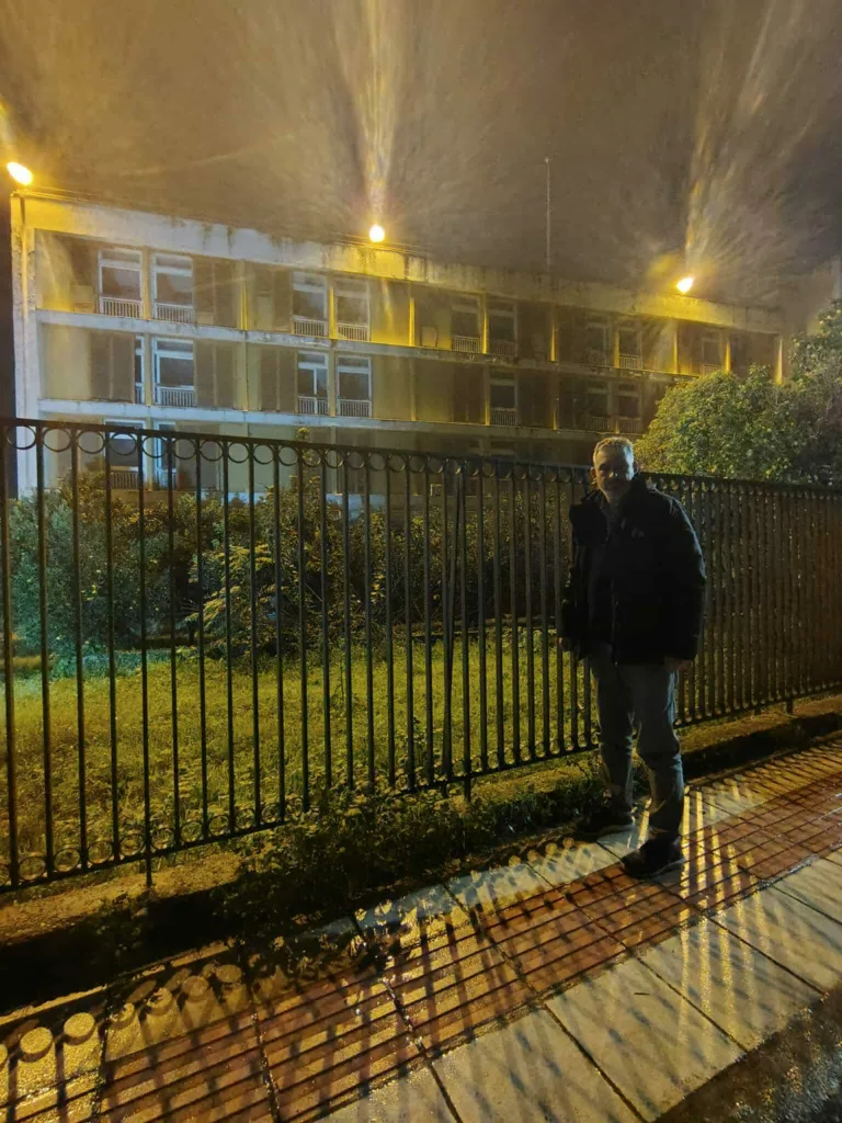 Πάτρα: Ψάχνοντας τις νοσοκόμες «φαντάσματα» πίσω από το νοσοκομείο «Αγ. Αντρέας» ΦΩΤΟ Πάτρα: Ψάχνοντας τις νοσοκόμες «φαντάσματα» πίσω από το νοσοκομείο «Αγ. Αντρέας» ΦΩΤΟ