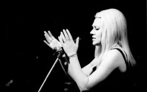 Πέθανε η χαρισματική συγγραφέας και ηθοποιός Ντόρα Γιαννακοπούλου