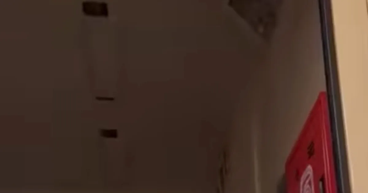 Κακοκαιρία Byron: Πλημμύρισε αίθουσα στο Οικονομικό Πανεπιστήμιο Αθηνών ΒΙΝΤΕΟ