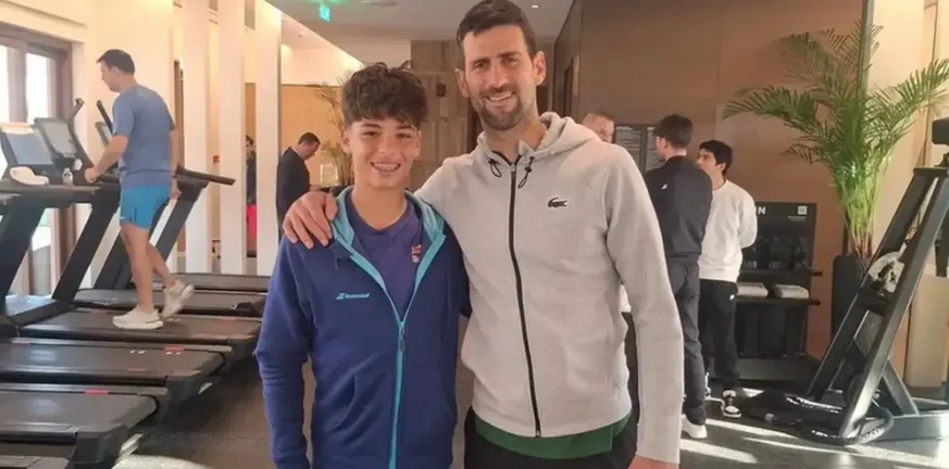 Η «απίστευτη ημέρα» του Ραφαήλ Παγώνη με τον Νόβακ Τζόκοβιτς