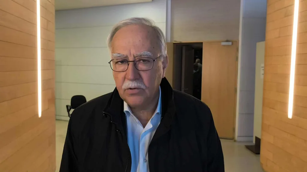 Τα αιτήματα των δημαρχών στον διάλογο με τον Υπουργό Εσωτερικών Θ. Λιβάνιο: Χρηματοδότηση, προσλήψεις και εκλογικός νόμος Τα αιτήματα των δημαρχών στον διάλογο με τον Υπουργό Εσωτερικών Θ. Λιβάνιο: Χρηματοδότηση, προσλήψεις και εκλογικός νόμος