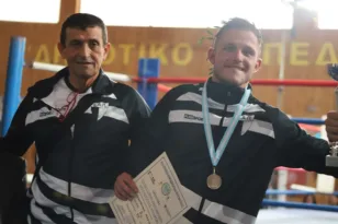 Χαζάπης στον Peloponnisos FM: «Η Πάτρα αγαπά την πυγμαχία, έχουμε αγαστή συνεργασία»