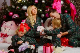 Πάρις Χίλτον: Η εντυπωσιακή φωτογράφιση για τα φετινά Χριστούγεννα ΦΩΤΟ