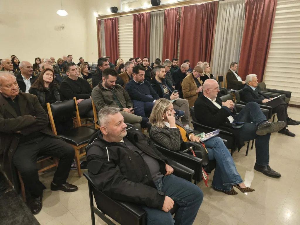 Επίθεση Τσουκαλά από την Πάτρα στην Κυβέρνηση: «Στο ΠΑΣΟΚ θα ξαναγνωριστούμε» - Αυστηρό μήνυμα Μοίραλη για τα «φλερτ» με ΝΔ και Τσίπρα